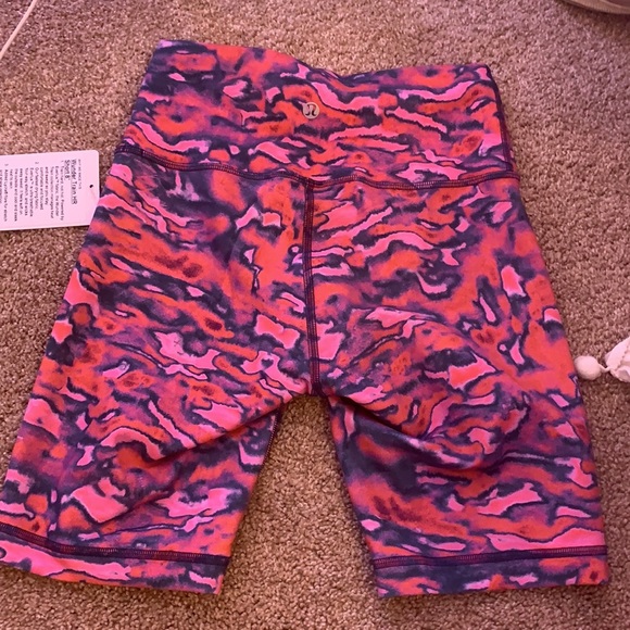 Lululemon biker shorts - Picture 4 of 5